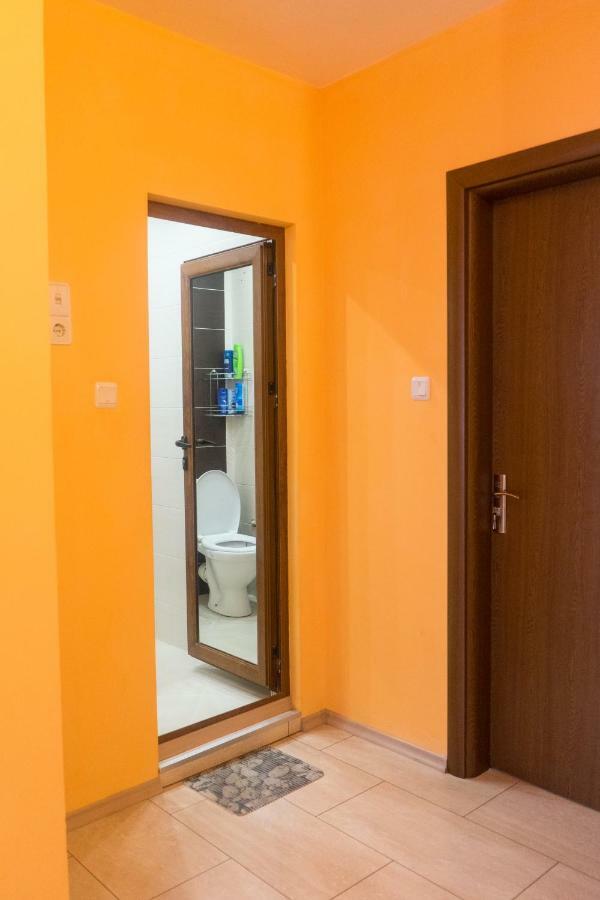 Eve Apartment